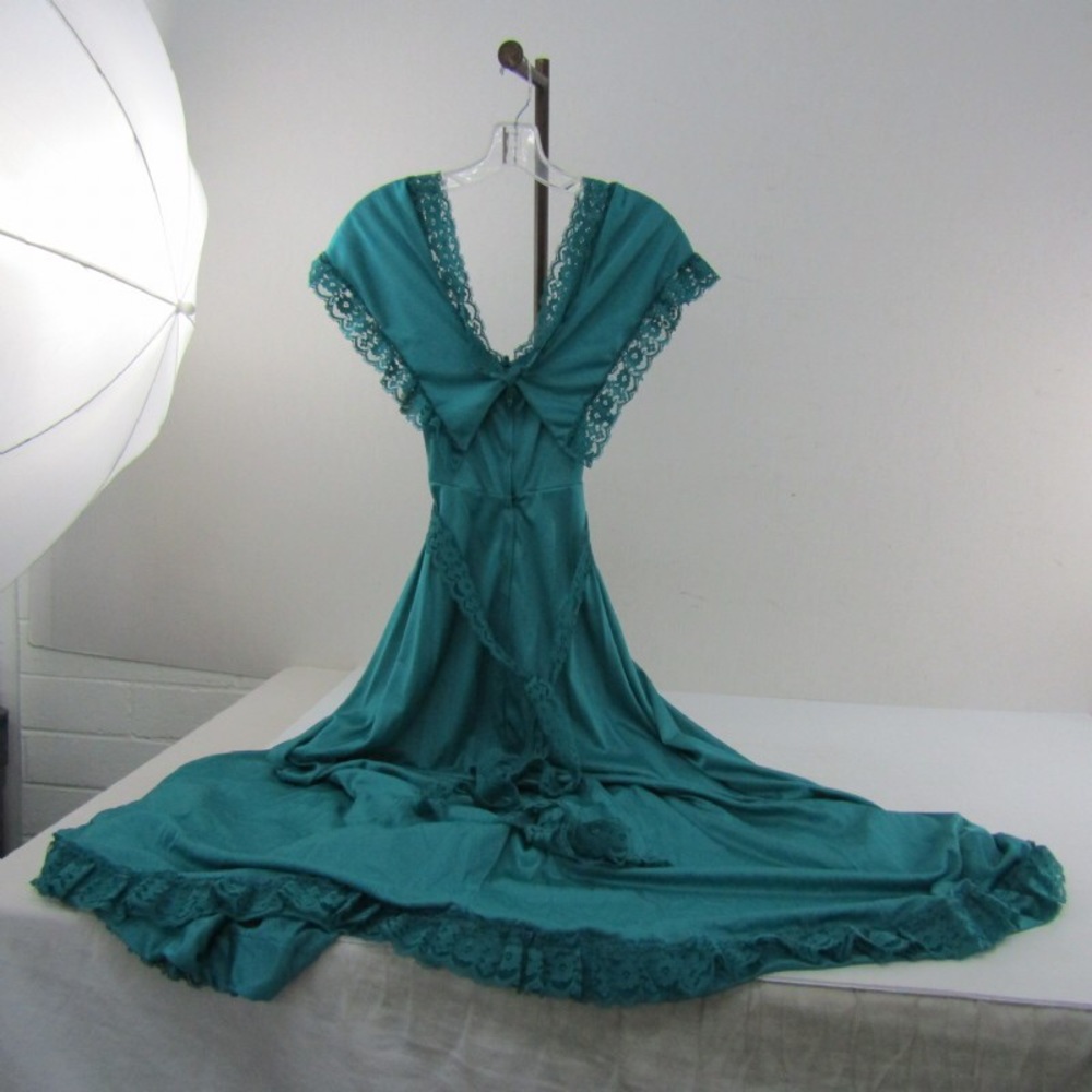 Lot of 3 Turquoise Bridesmaids dresses size 8